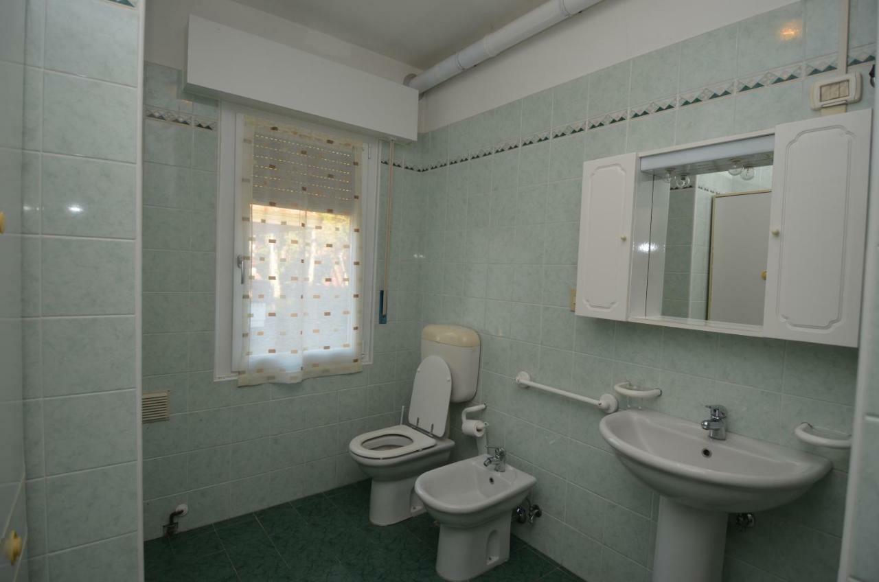 لينانو سابيادورو Residence Villa Laura المظهر الخارجي الصورة