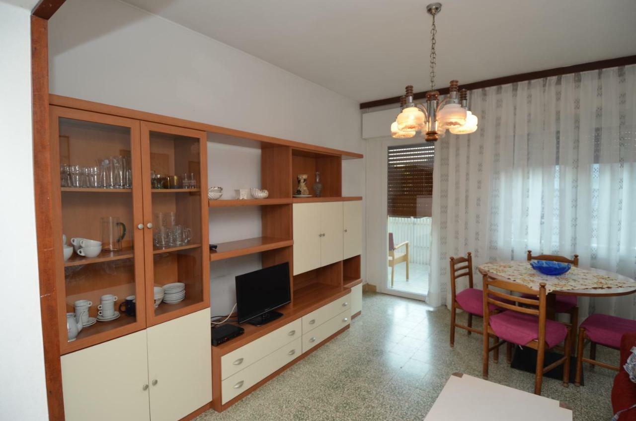 لينانو سابيادورو Residence Villa Laura المظهر الخارجي الصورة