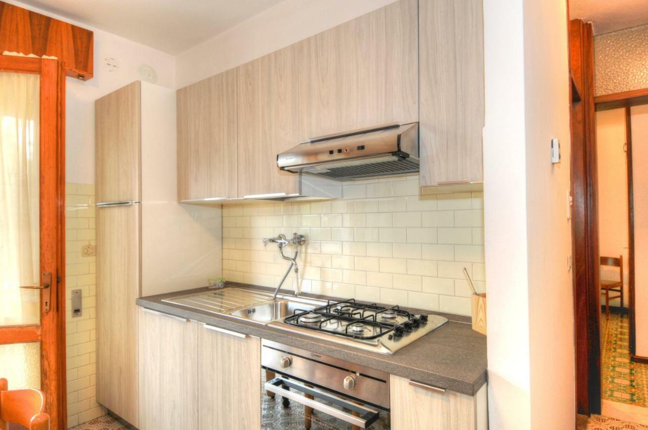 لينانو سابيادورو Residence Villa Laura المظهر الخارجي الصورة
